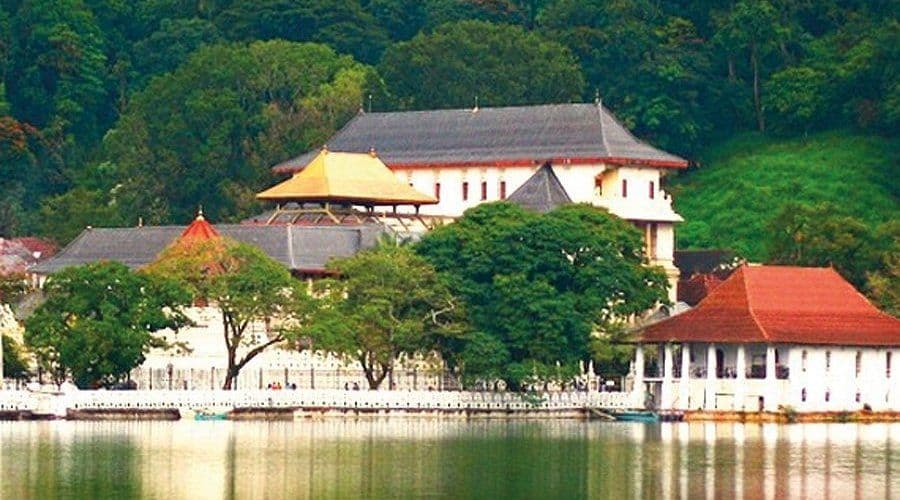 Temple of the Sacred Tooth Relic: The Royal Shrine