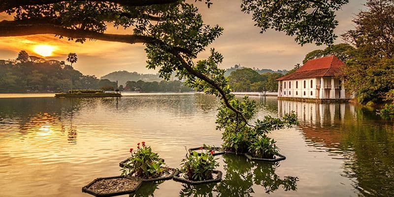 Kandy’s Serene Centerpiece: A Sunrise at Bogambara Lake