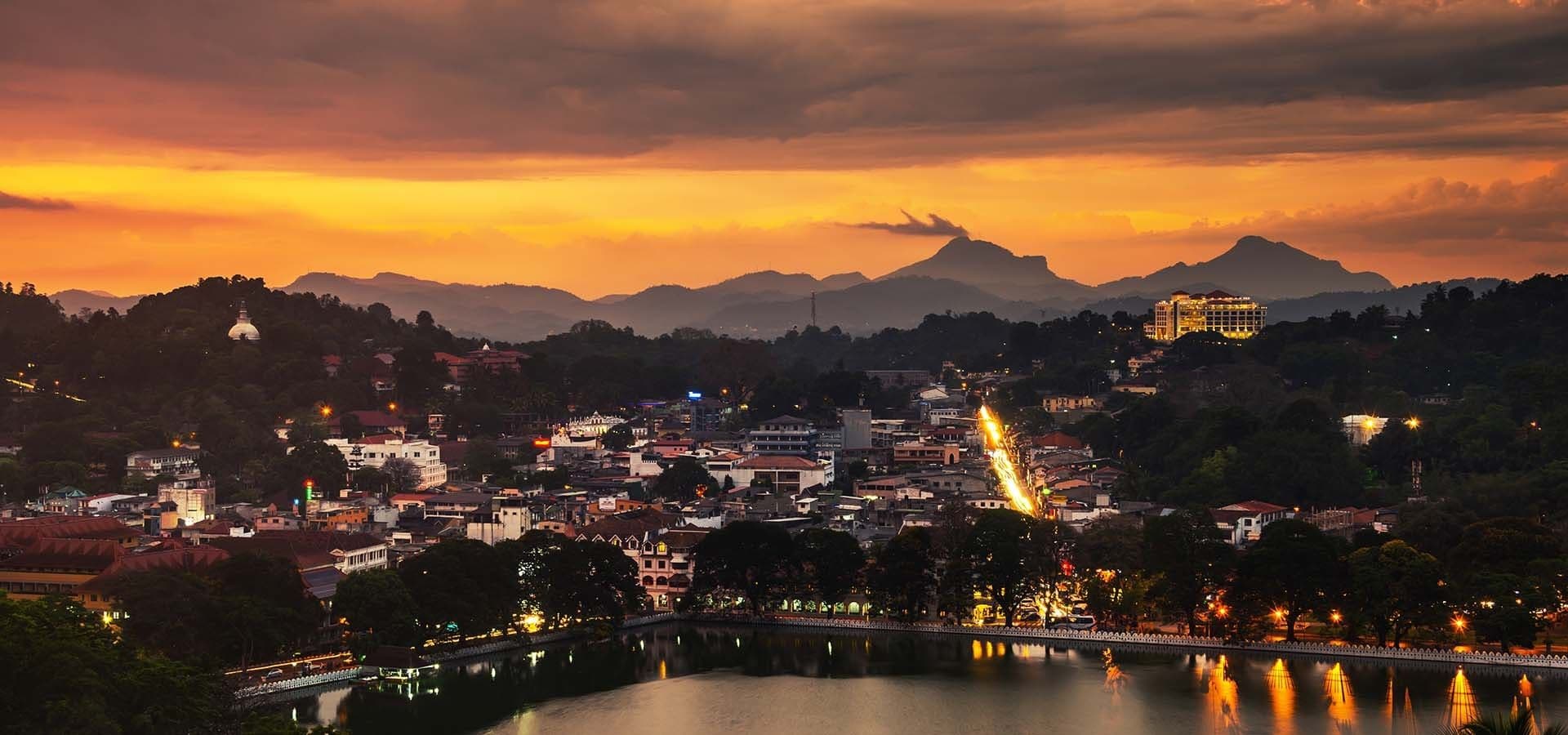 Hiking Near Kandy: Conquering the Iconic Hanthana Mountain (A Beginner's Guide)